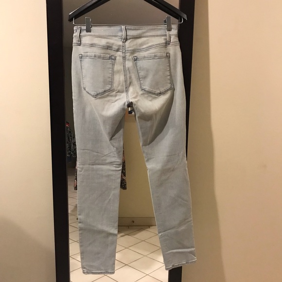 Loft Curvy Skinny Jeans 👖 Size 27/4 - Picture 3 of 3